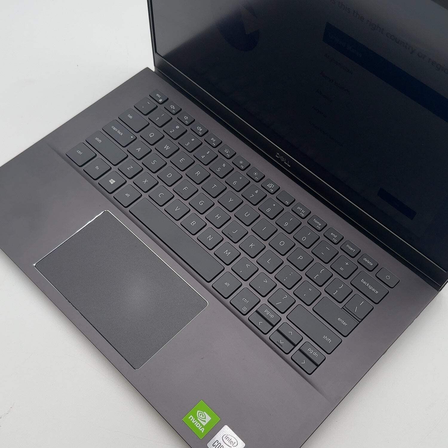 Dell Vostro 5401 14″ i7-1065G7 16GB RAM 512GB SSD