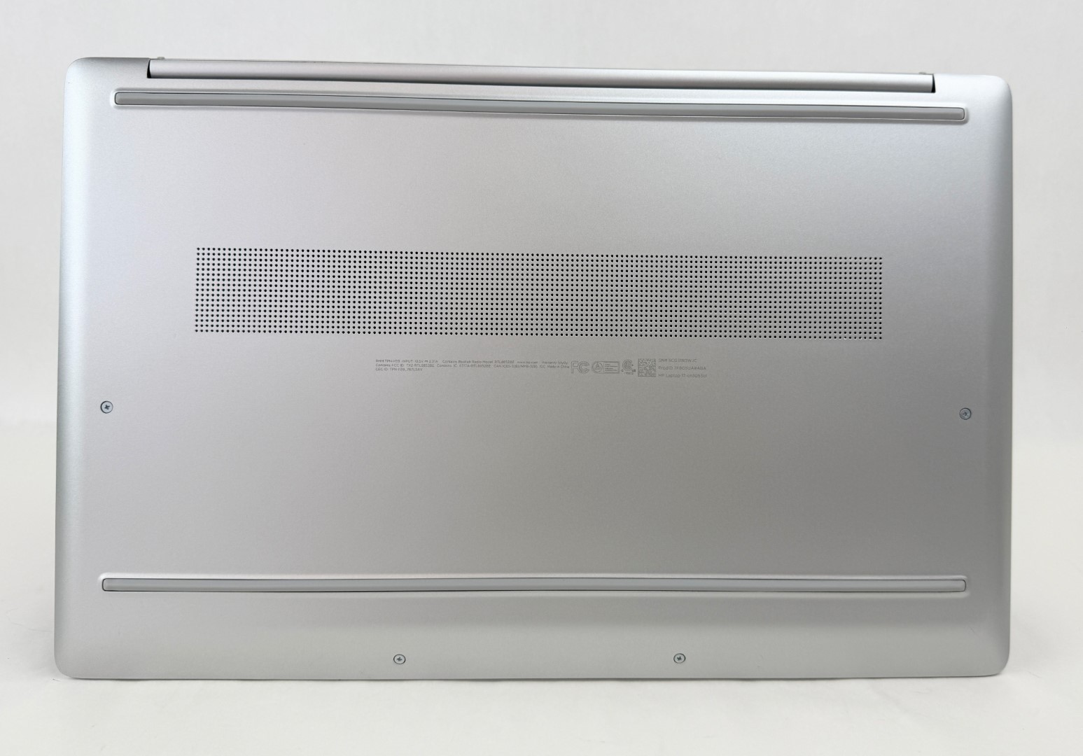 HP 17-cn3053cl 17.3″ FHD 1920×1080 i5-1335U 12GB 512GB SSD W11H Laptop