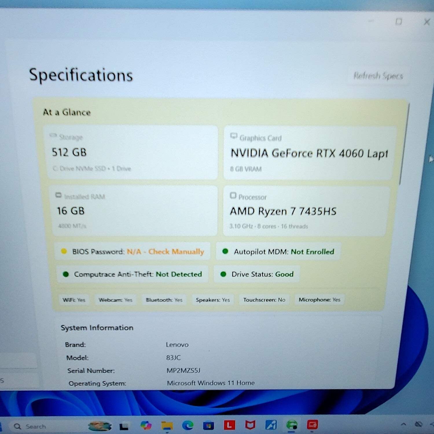 Lenovo LOQ 15 ARP9 15 Ryzen 7 7435HS 3.1GHz 512GB SSD READ