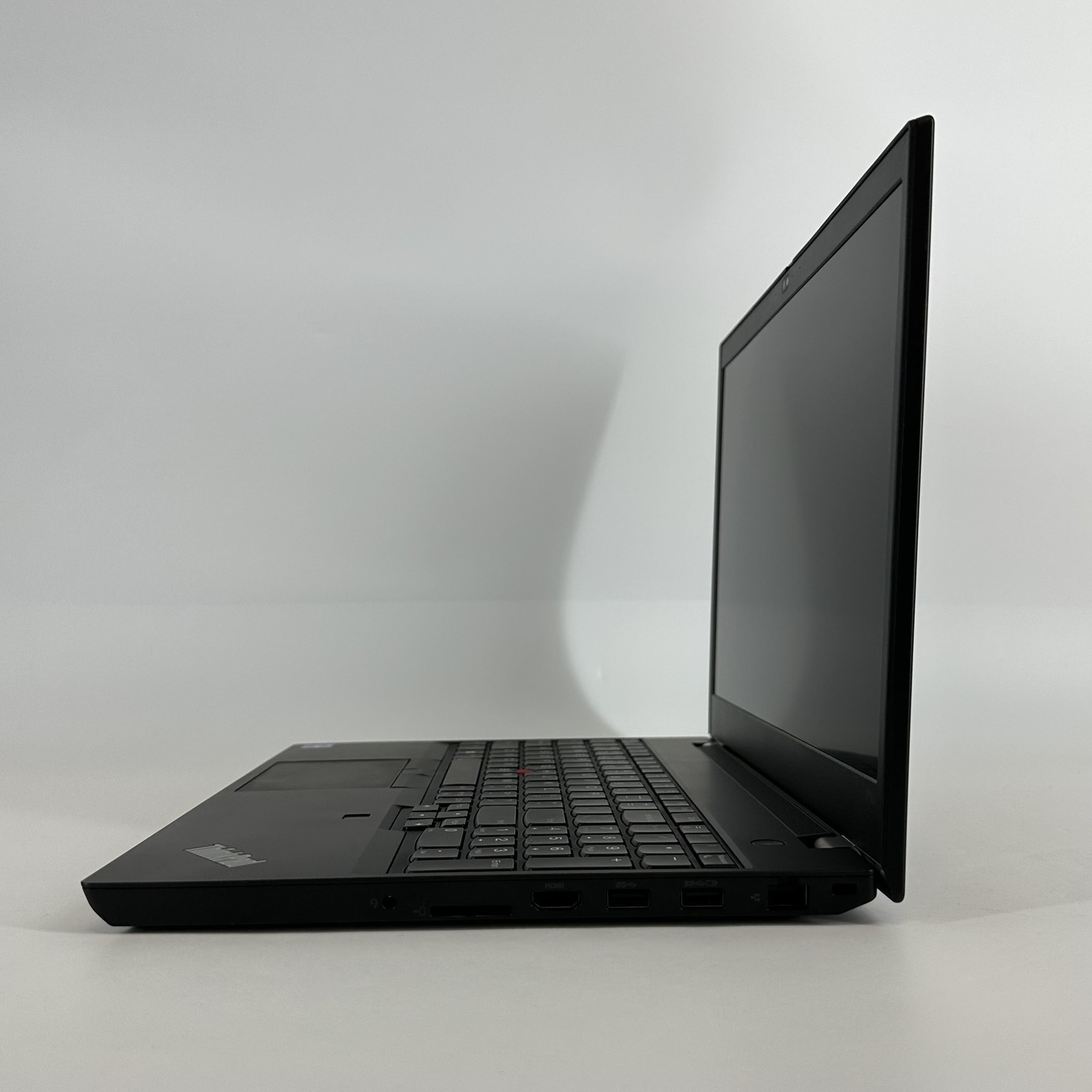 Lenovo ThinkPad P15v Gen 3 Black FHD 2.3 GHz i7-12700H 32GB 2TB/2TB Very Good
