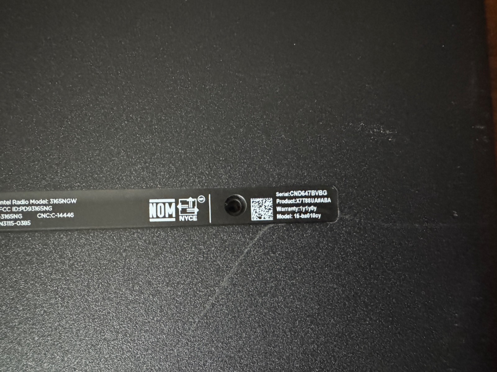 HP 15-BA010cy laptop – For parts – No CD, No Mem, No HD