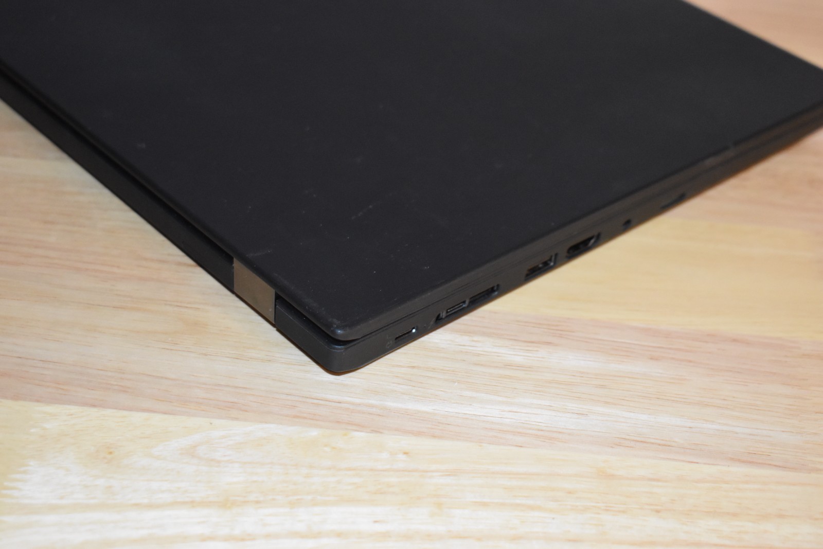 Lenovo ThinkPad T590 15.6″ Quad Core i7-8665U 4K 3840×2160 LCD 512GB SSD W11 Pro