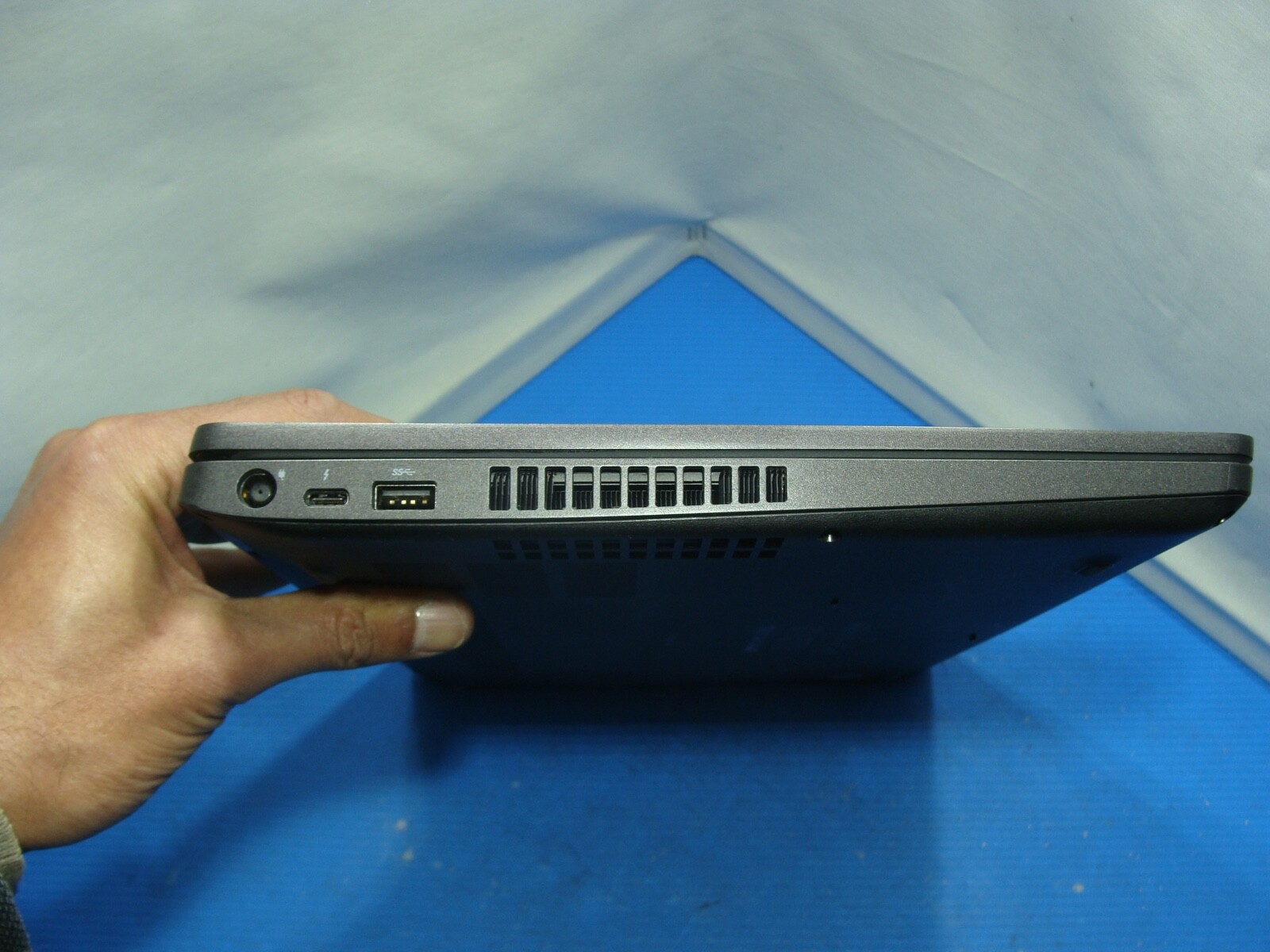 DEAL! Sim Ready 15.6″ FHD Dell Precision 3541 i7-9850H 16GB 512GB Nvidia P620