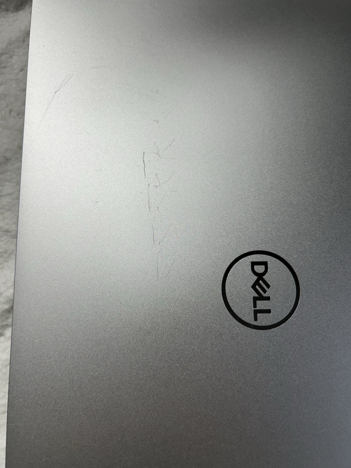 Dell XPS 15.6″ FHD 512GB SSD Intel Core i7 11800H 16GB RAM NVIDIA 3050 Ti 4GB