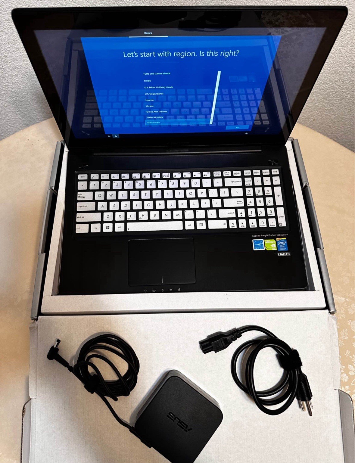 ASUS Q550L – i7 / 16GB RAM / 256GB SSD , Fully cleaned out