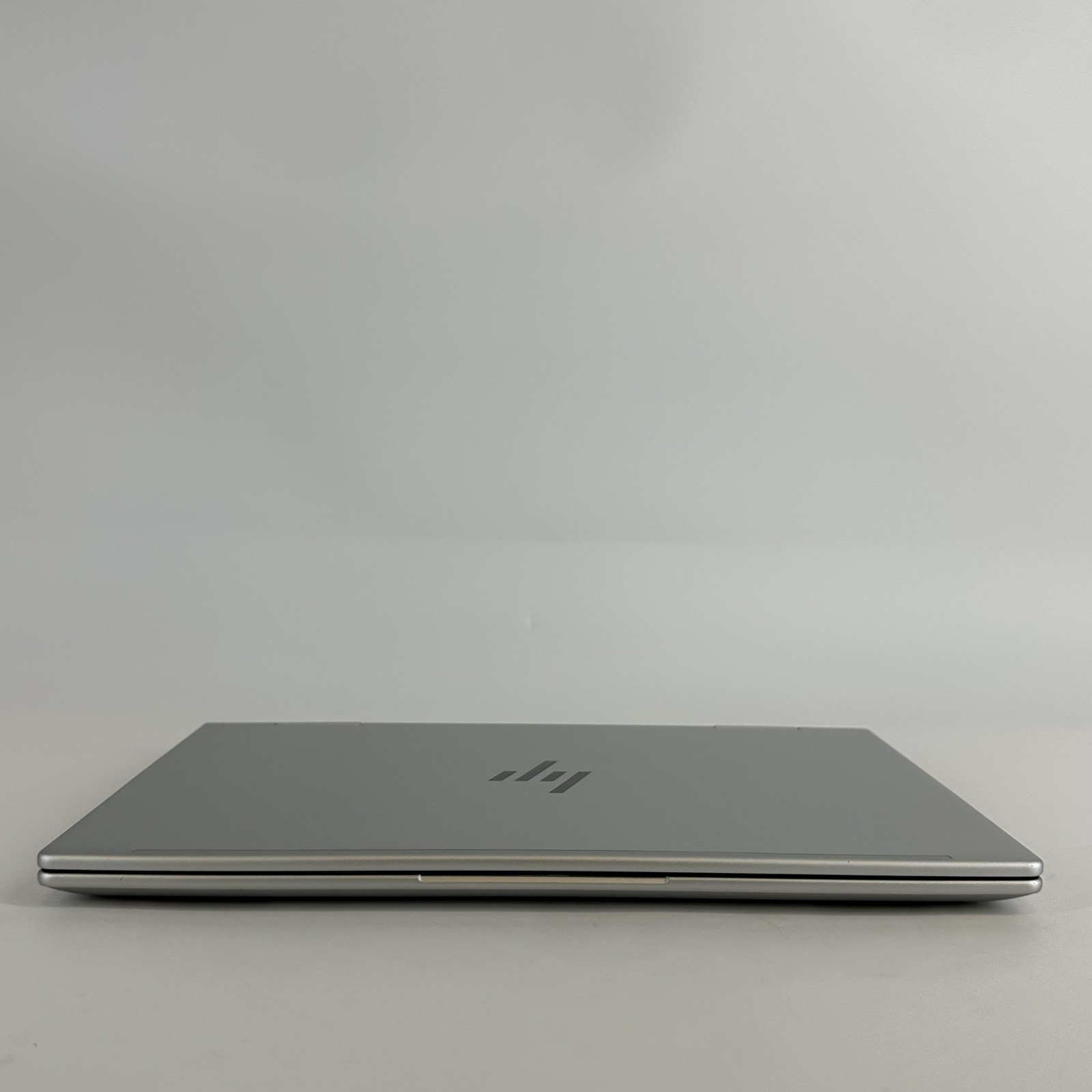 HP Envy x360 14 2023 Silver FHD TOUCH 1.3 GHz i5-1335U 8GB 512GB SSD Very Good