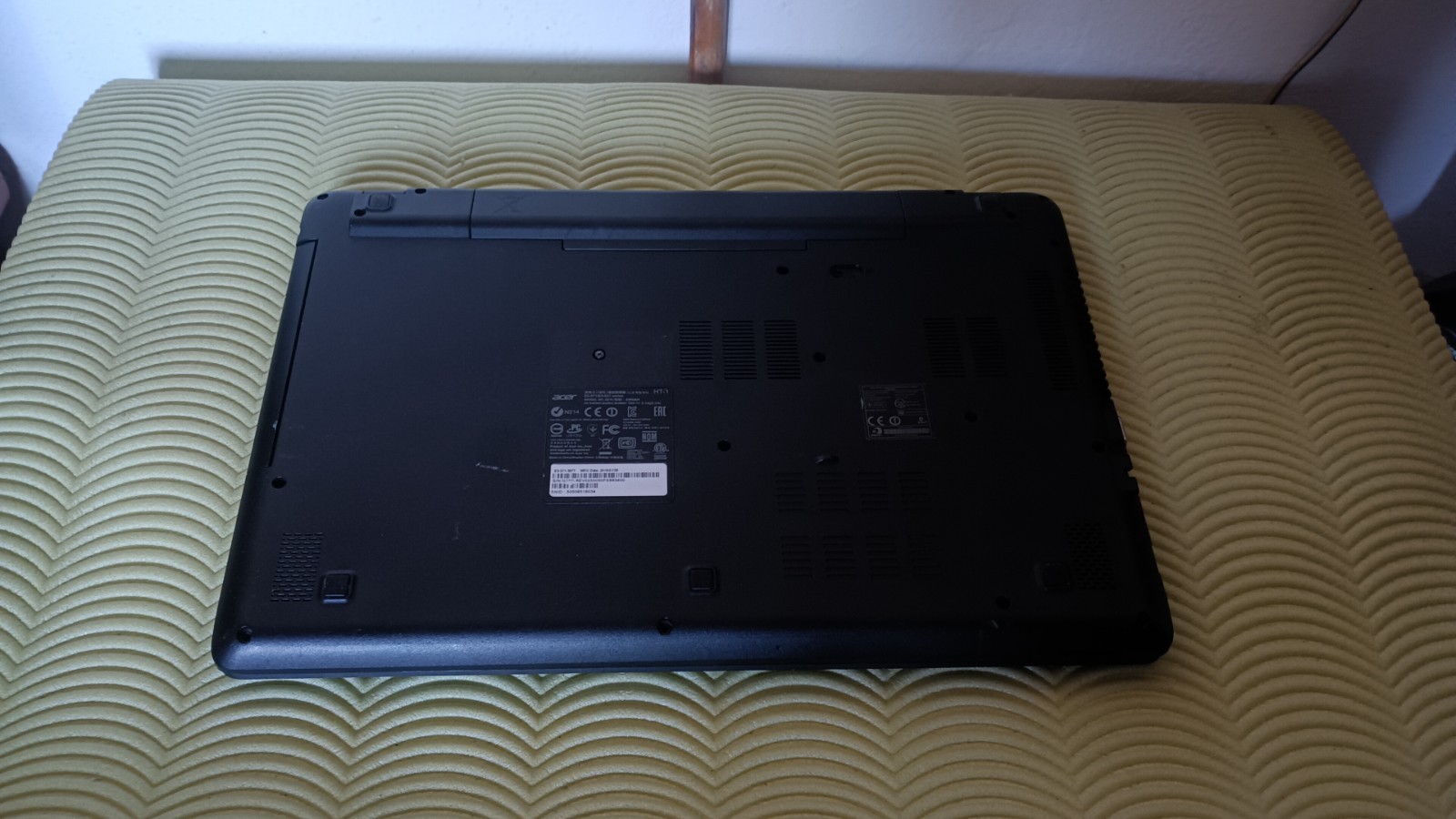 Acer Aspire e51-571 I3-4005U 8GB 128GB SSD M2 15.6″
