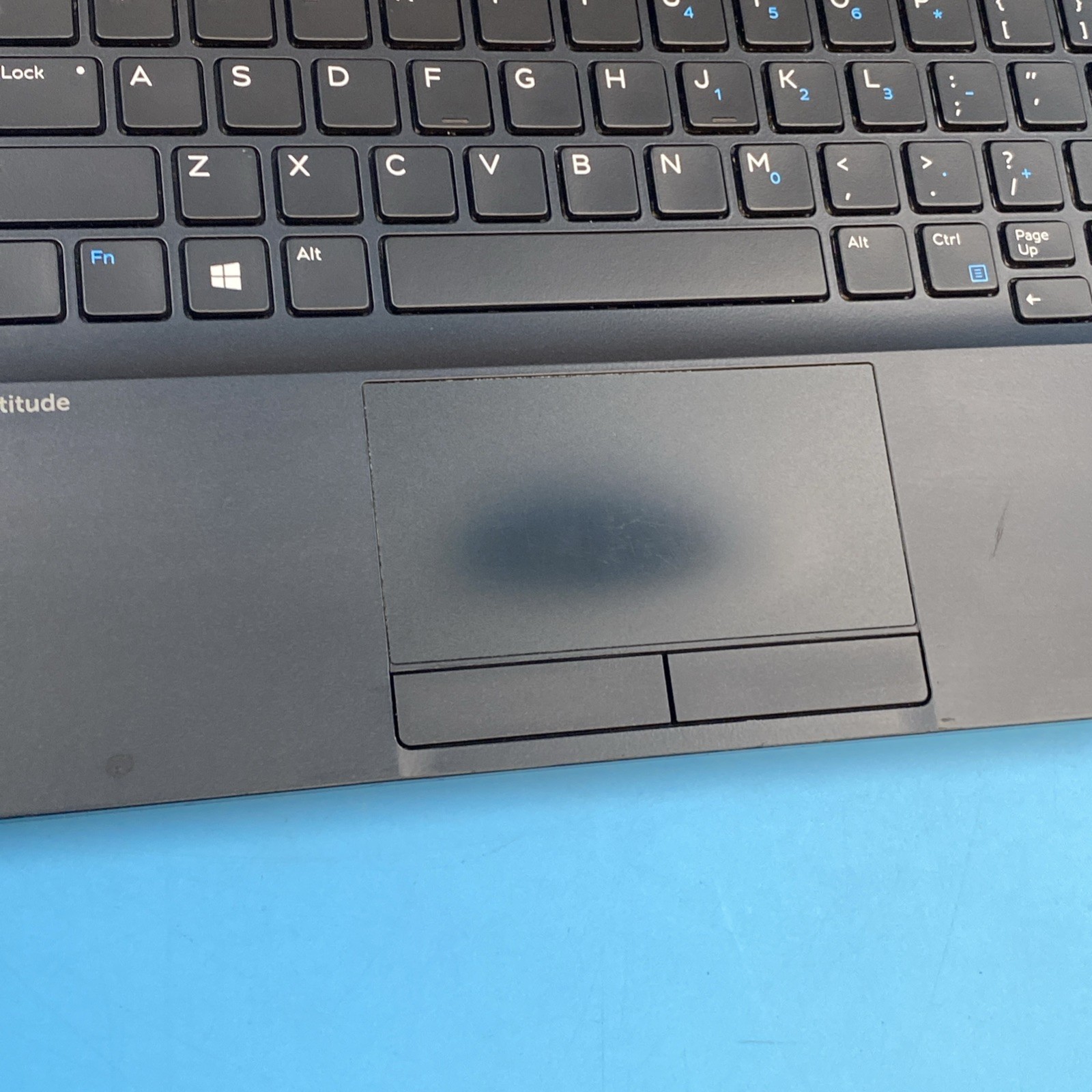 (LOT OF 16) Dell Laptops | i7 7th Gen | 8/16/32GB RAM | **READ BELOW** | NO OS