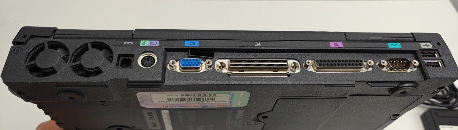Dell Latitude C800 Intel Pentium III 16MB RAM FOR PARTS OR REPAIR ATI NO HDD CD