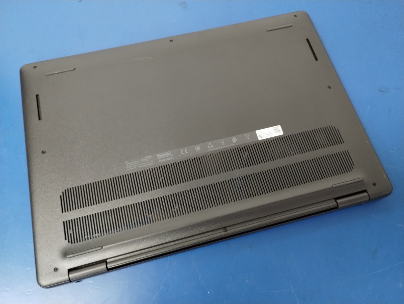 DELL 16 DC16250 MRYT3, Intel Core 7 150U, 1.80 GHz, 16 GB RAM, 1 TB NVMe SSD