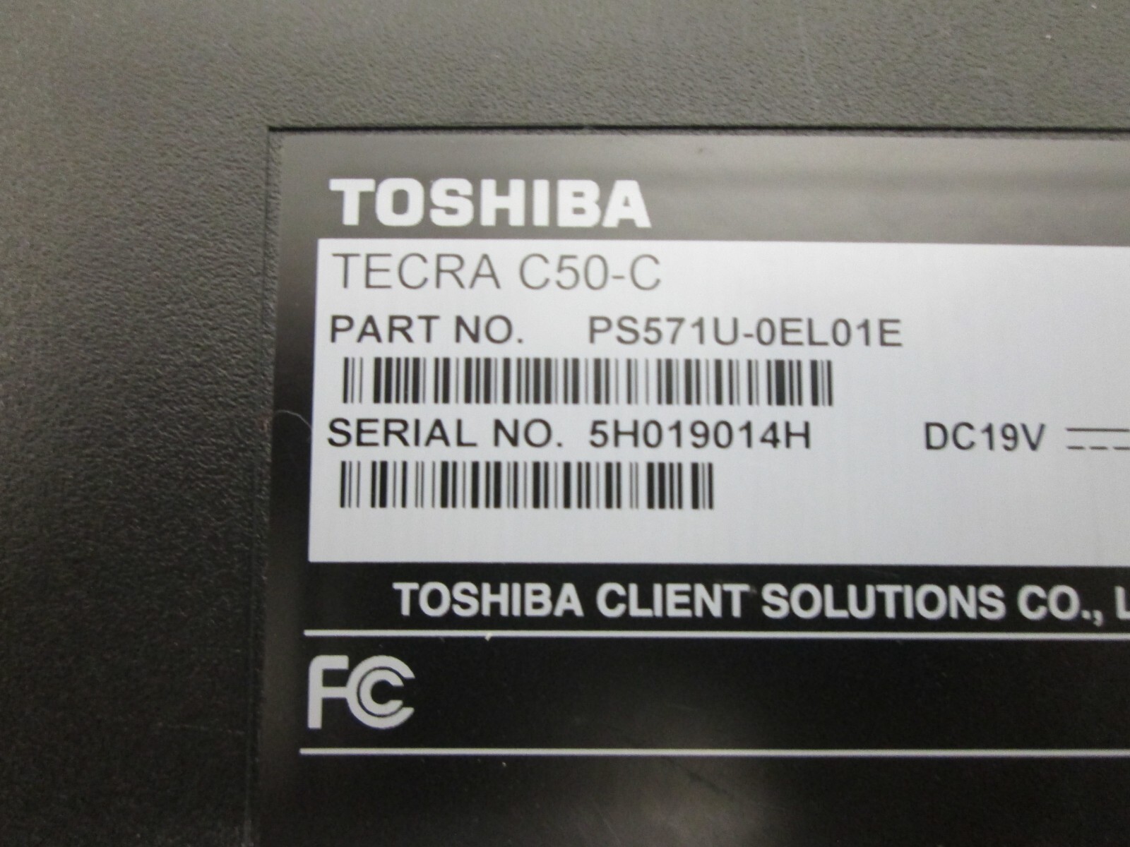 Toshiba Tecra C50-C i3-6100U@2.3ghz 1tb HDD 8gb RAM Win10 Pro