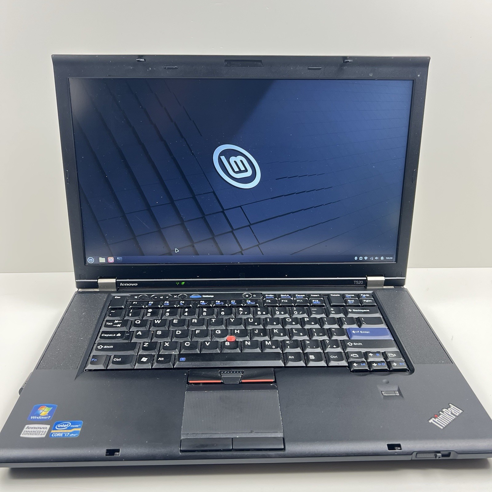 Lenovo ThinkPad T520 Intel i7-2640M 8GB 320GB HDD Linux Mint OS w/ Charger|ELP62
