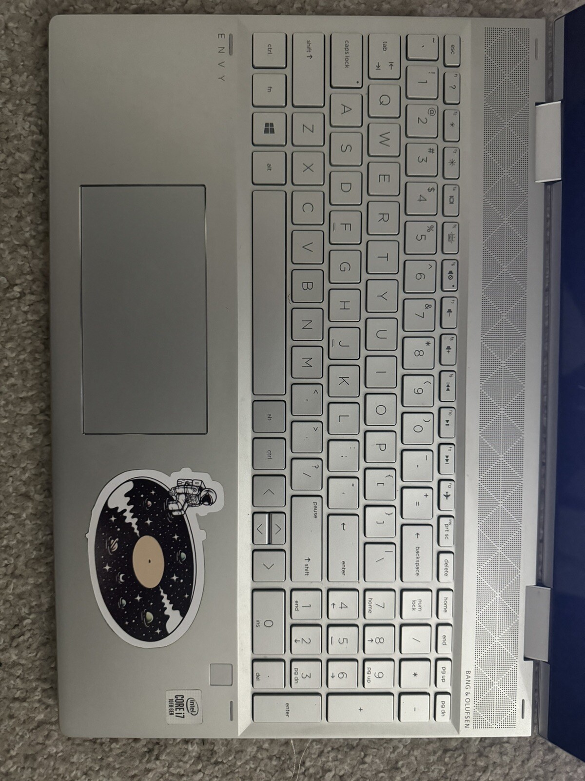 HP Envy x360 Convert 15.6″ (475 SSD, Intel Core i7 10th Gen, 2.30 GHz, 12gb RAM