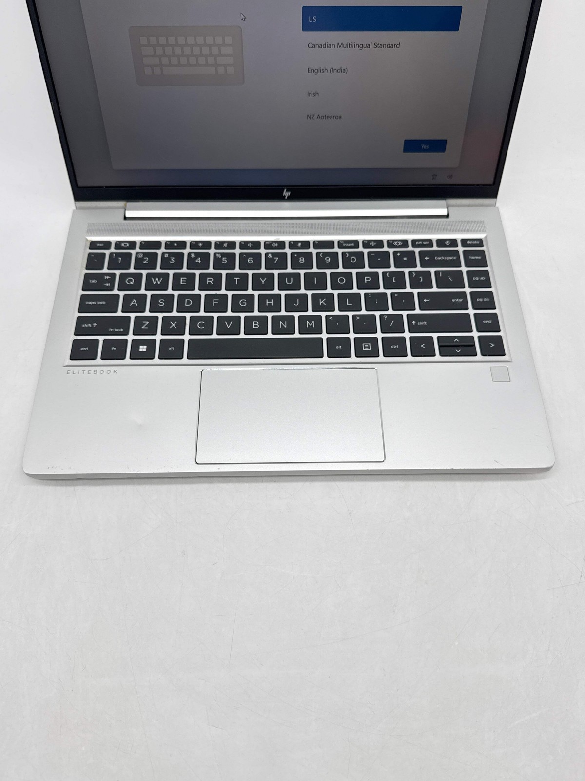 HP EliteBook 640 G10 14.0″ FHD Touch Core i5-1335U 1.30GHz 256GB SSD 8GB RAM