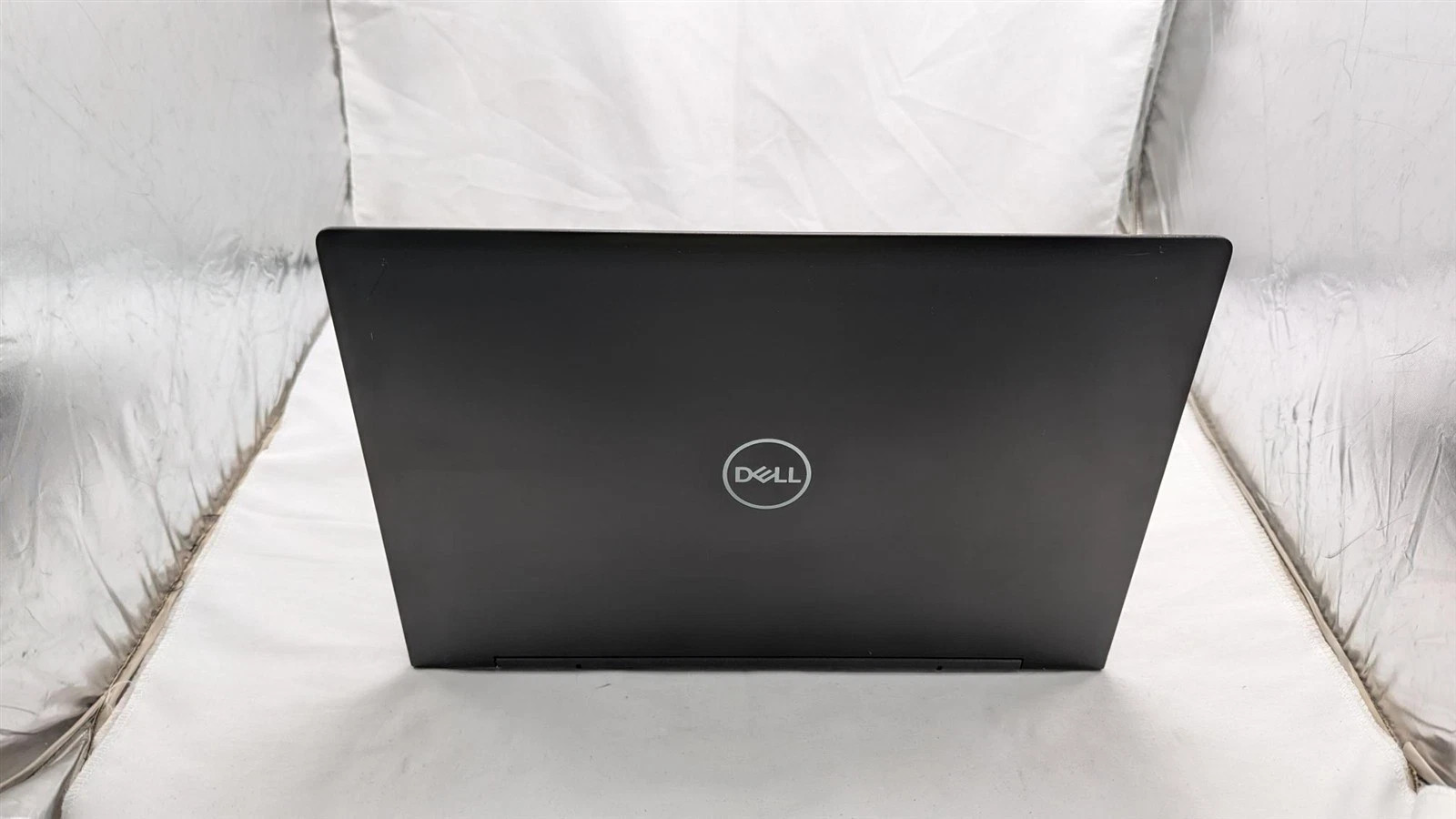 Dell Inspiron 7591 2n1 Touch 15.6″ i7-10510U MX250 16GB RAM 512GB NVMe Win 11
