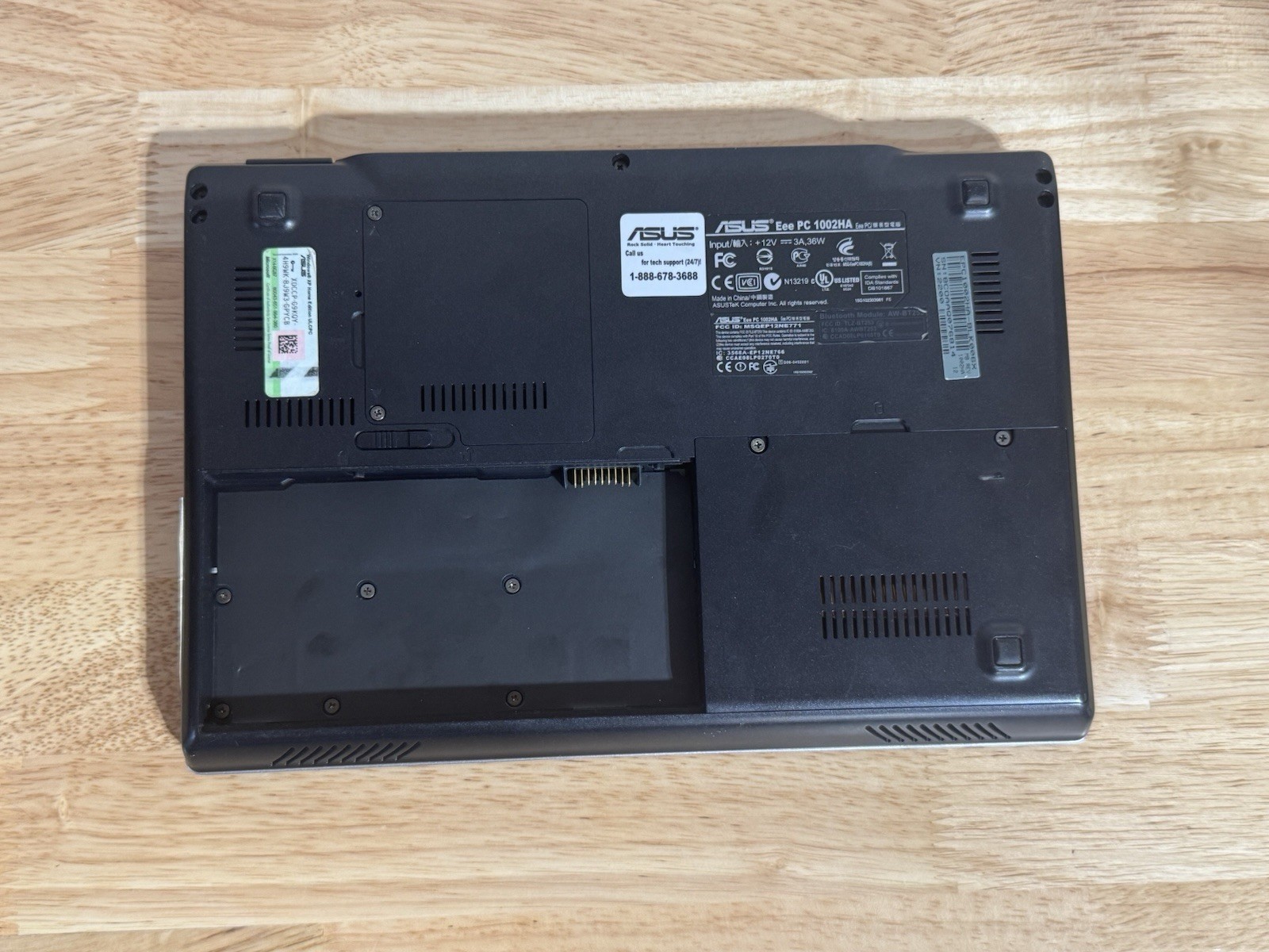 Asus Eee PC 1002HA For Parts Or Repair