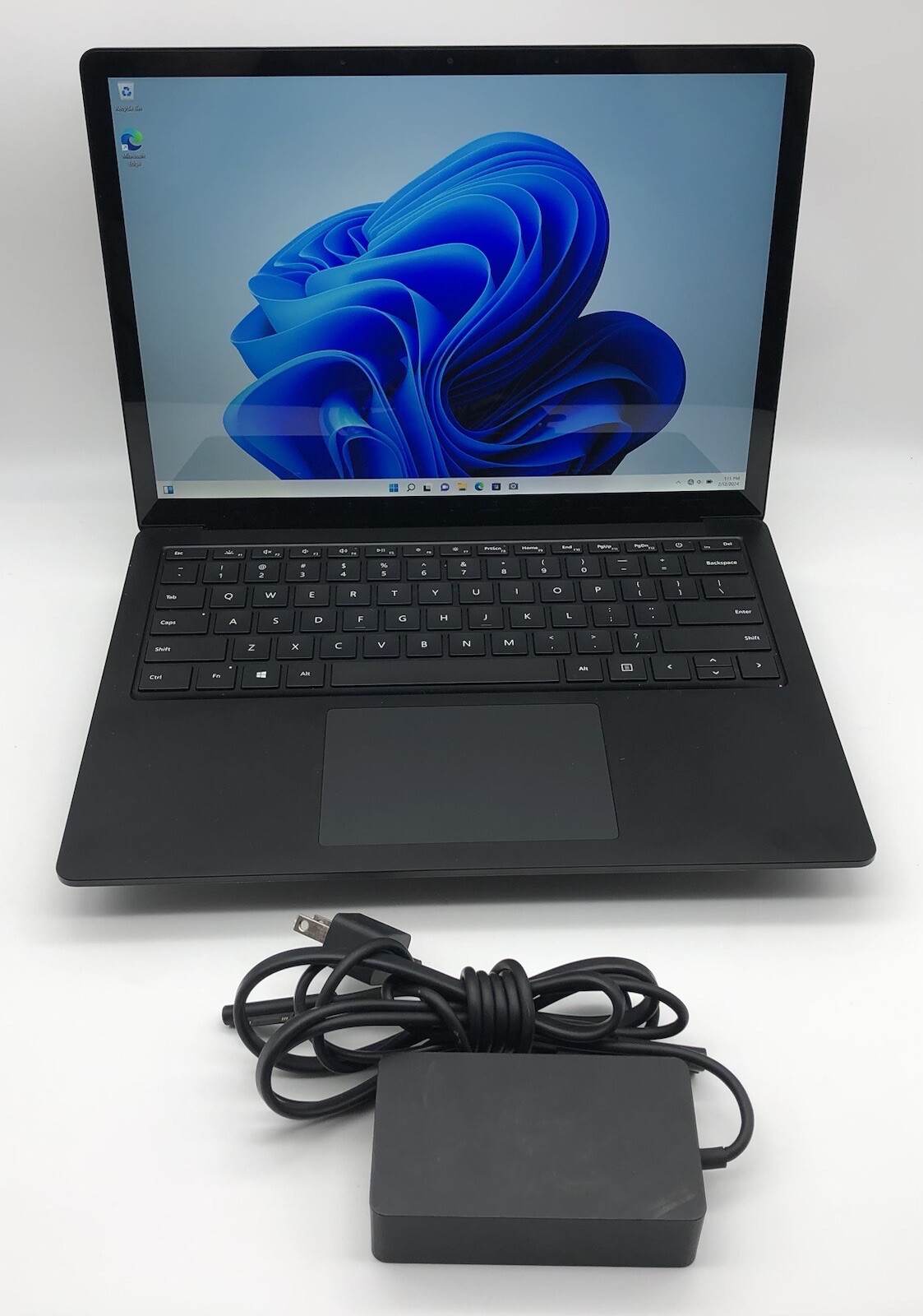 Microsoft Surface Laptop 3 1868 i7-1065G7 1.30GHz 16GB 512SSD WIN 11 Pro *READ*