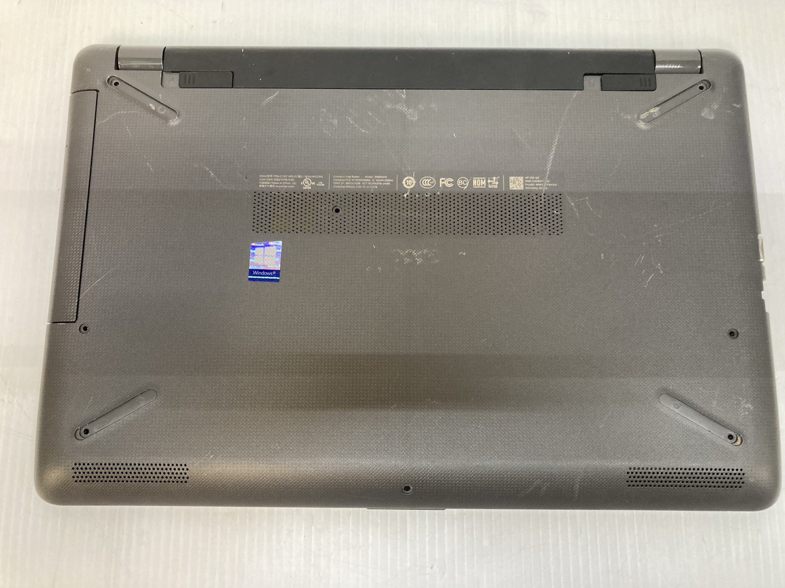 HP NoteBook 250 G6 i5-7200U 2.5GHz | 8GB DDR4 | NO OS/SSD – Boots to Bios