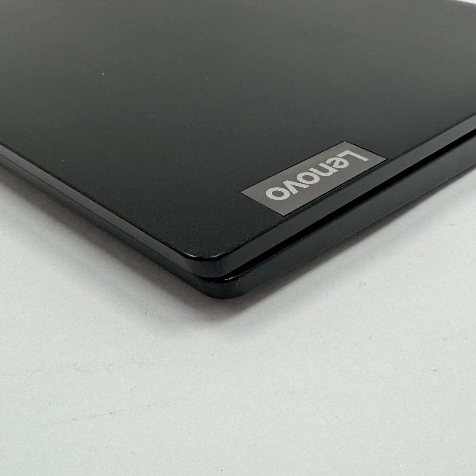 Lenovo Chromebook S340-14 Touch 81V30000US 14″ Celeron N4000 4GB RAM 32GB SSD