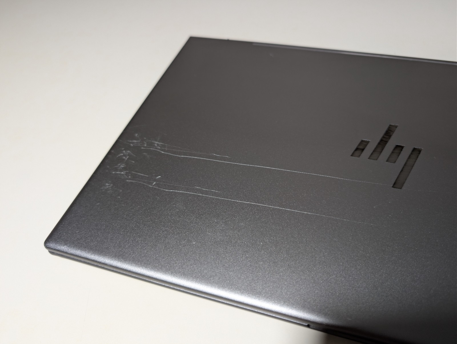 Read! Hp Envy 17-CR1 | i7 13th Gen (13700H) 8GB RAM | Backlit Excellent Battery