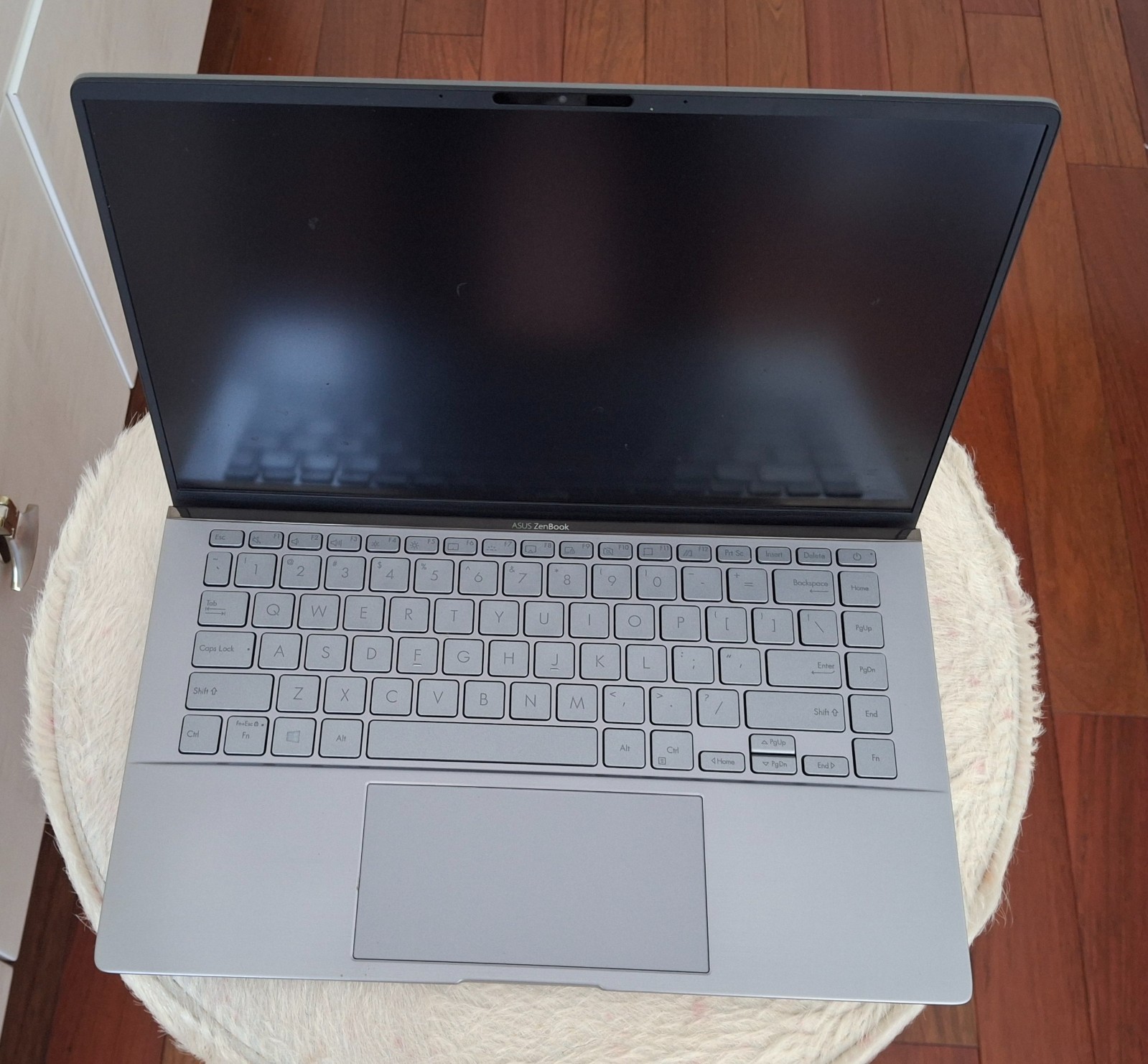 ASUS Zenbook 14 Laptop – AMD Ryzen 5-8GB RAM – GEFORCE MX350-256GB SSD – Win 10