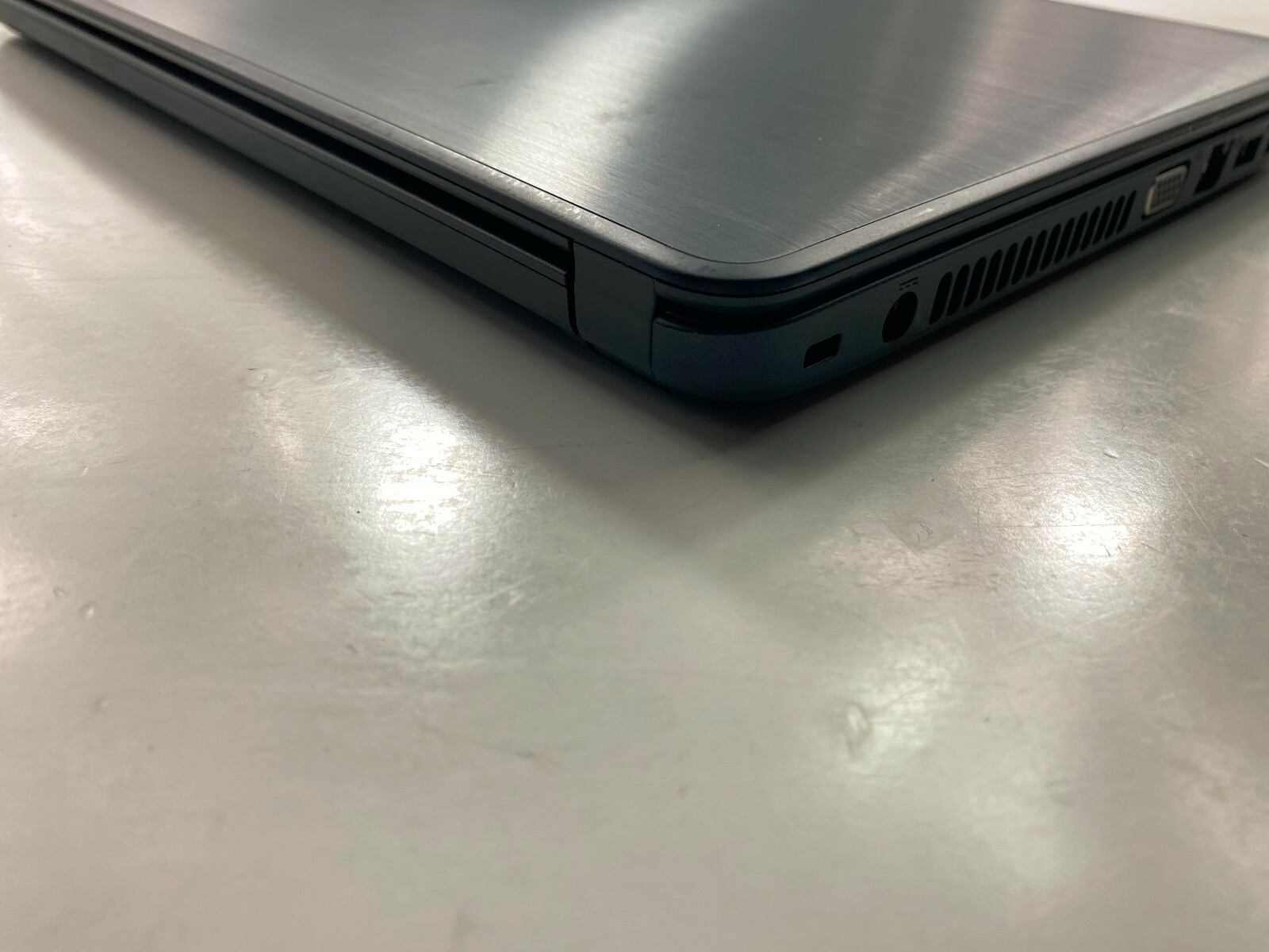 Dell Latitude 3440 i3-4010u 1.7GHz 4GB RAM 500G HDD Win10 Pro MR25-12