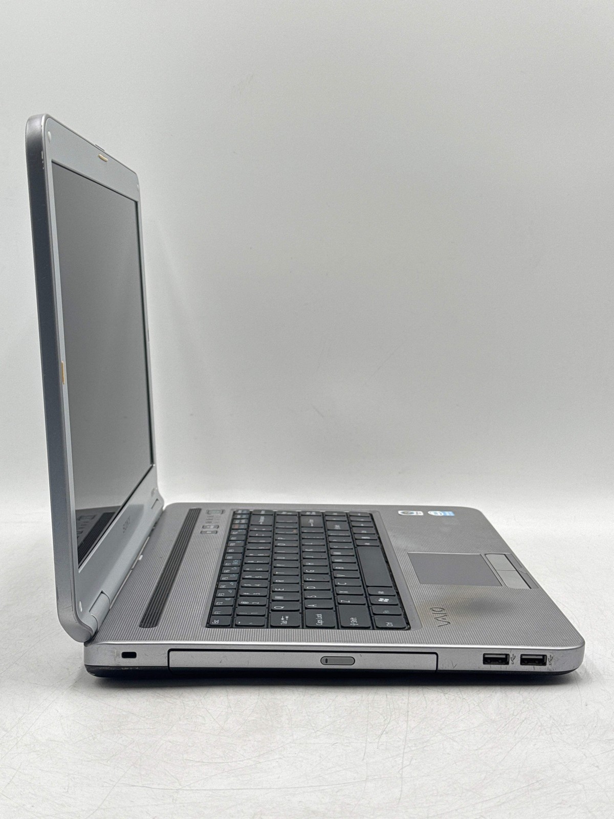 Sony VAIO Model PCG-7Z2L Silver 15.4″ Notebook Laptop – No Power