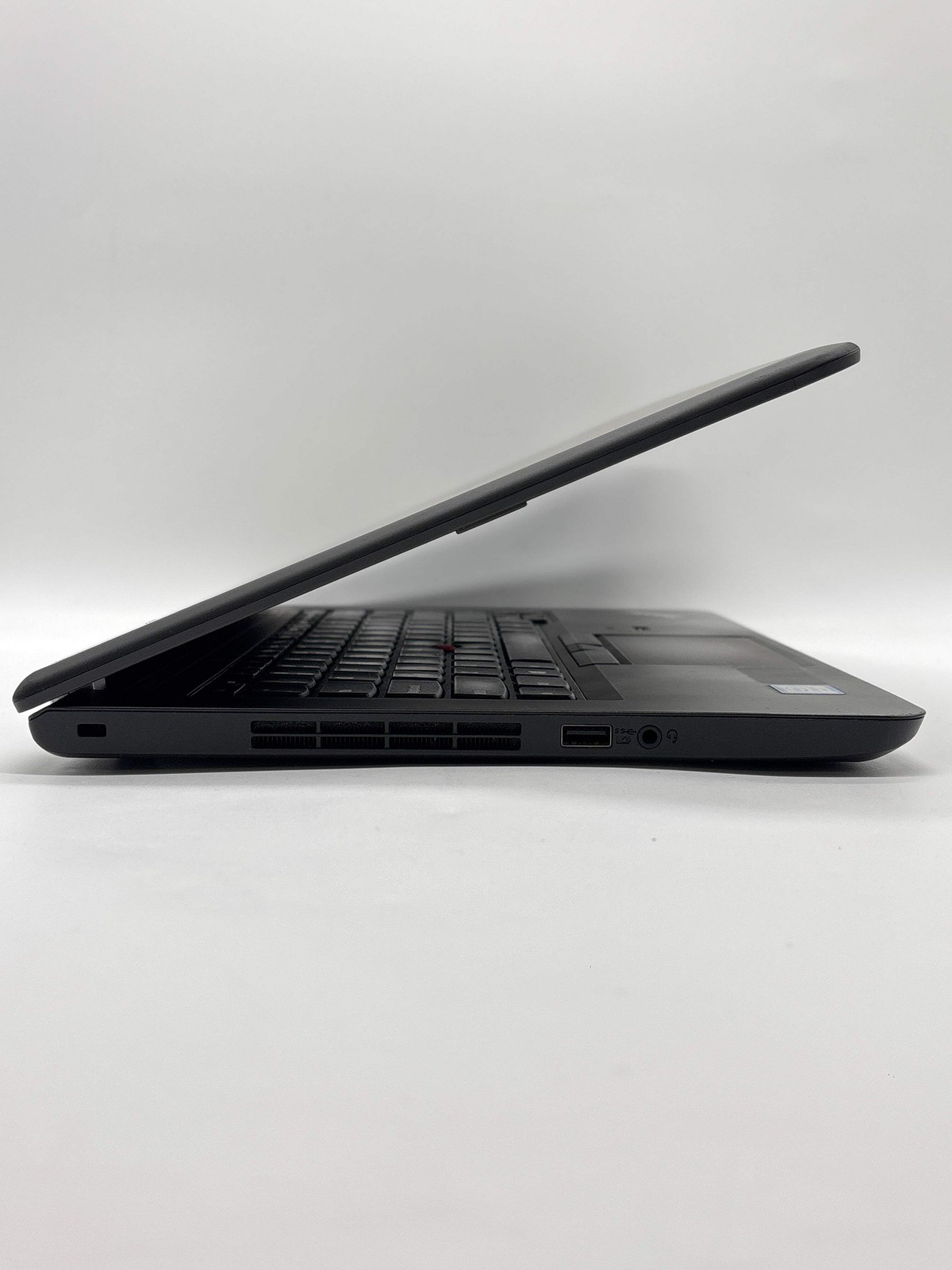 Lenovo ThinkPad E460 14″ i5-6200U 4GB RAM 500GB HDD – For Parts