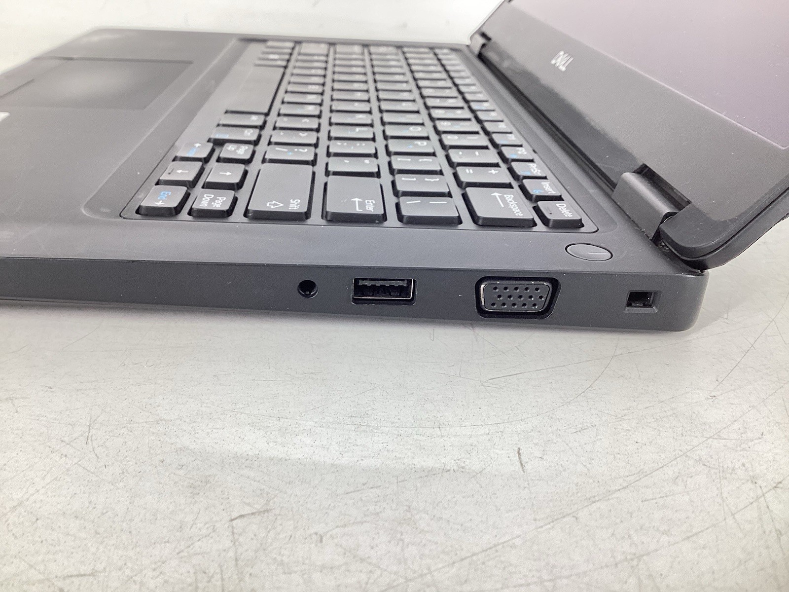 Lot of 4 Dell Latitude 5490 3400 E7470 14″ (i5/i7 8GB RAM, No SSD, No OS) No AC