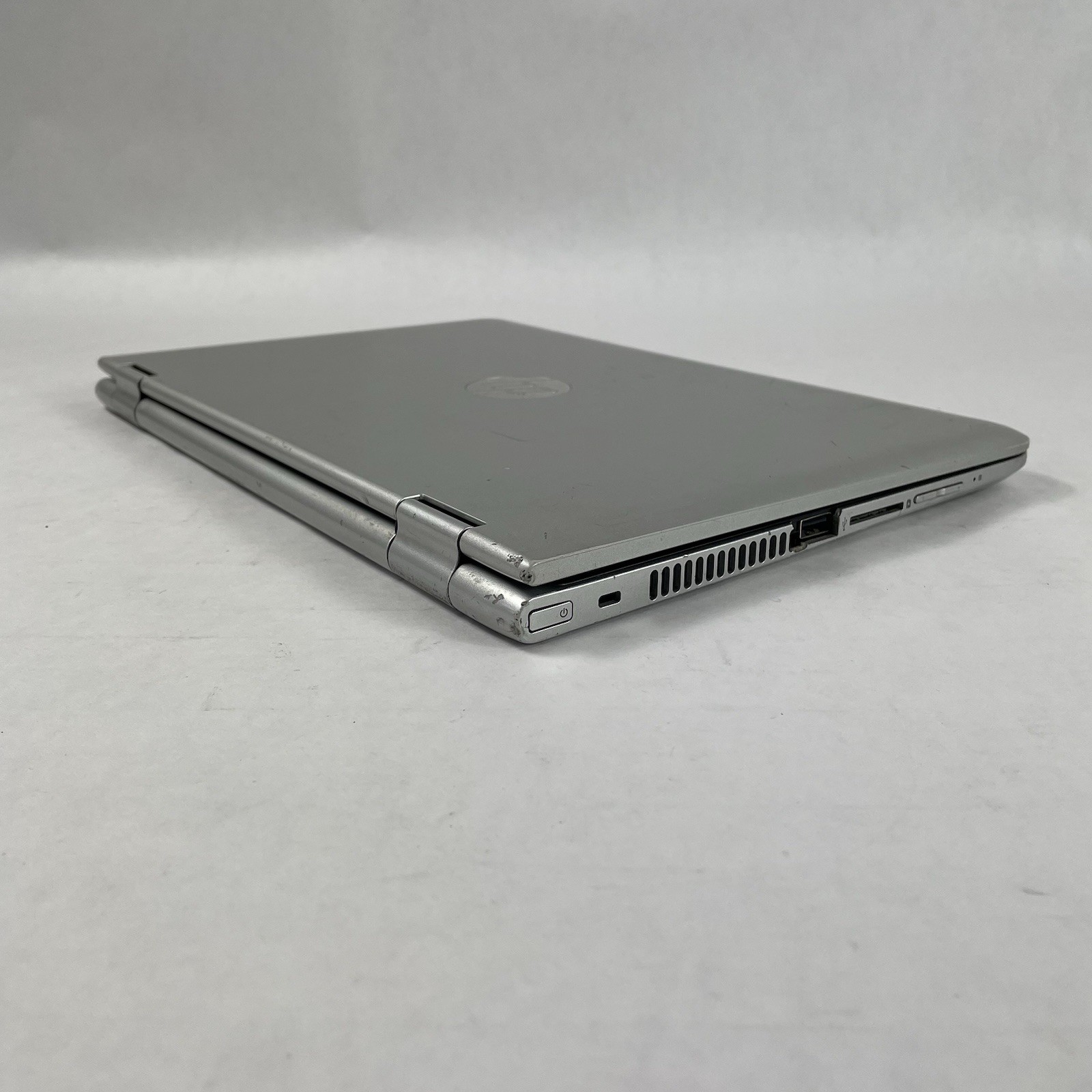 HP Pavilion 13-s128nr x360 13.3″ i5-6200U 2.30 GHz 8GB RAM No SSD No OS Bad Edge