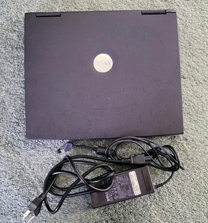 Dell Inspiron 2650 Retro Gaming Laptop Pentium 4 1.70GHz 128MB RAM Windows XP