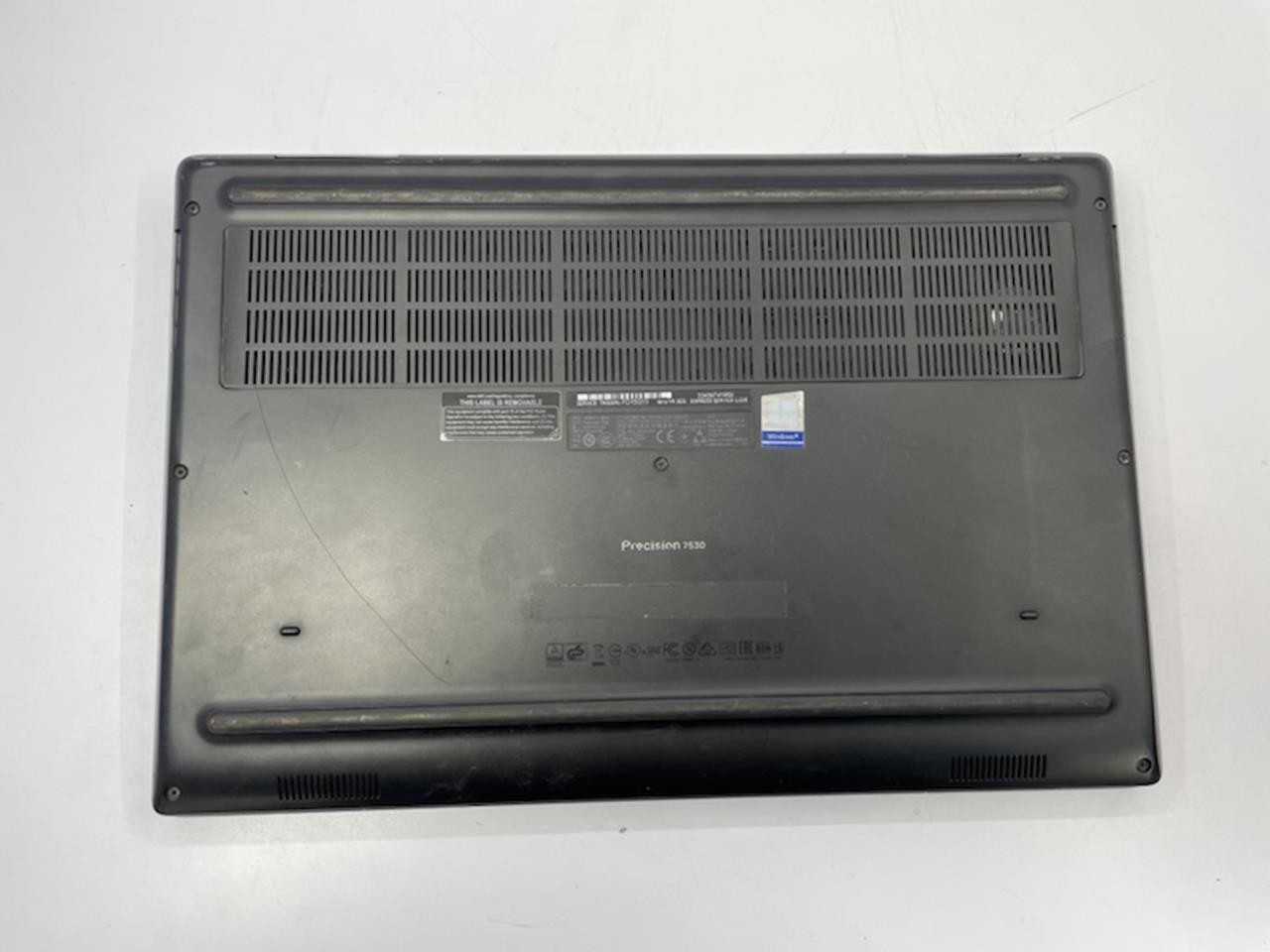DELL PRECISION 7530 Laptop w/ Intel Core i7-8850H 2.60 GHZ + 32 GB No HD/Battery