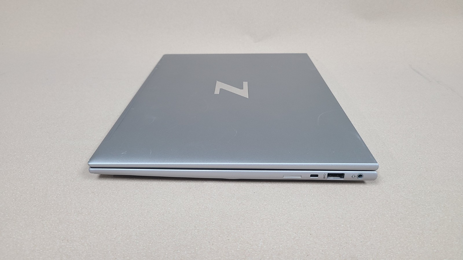 HP ZBook Firefly 14″ G9 i5-1245U 16GB RAM 256GB SSD Laptop PN: N2F6UT#ABA