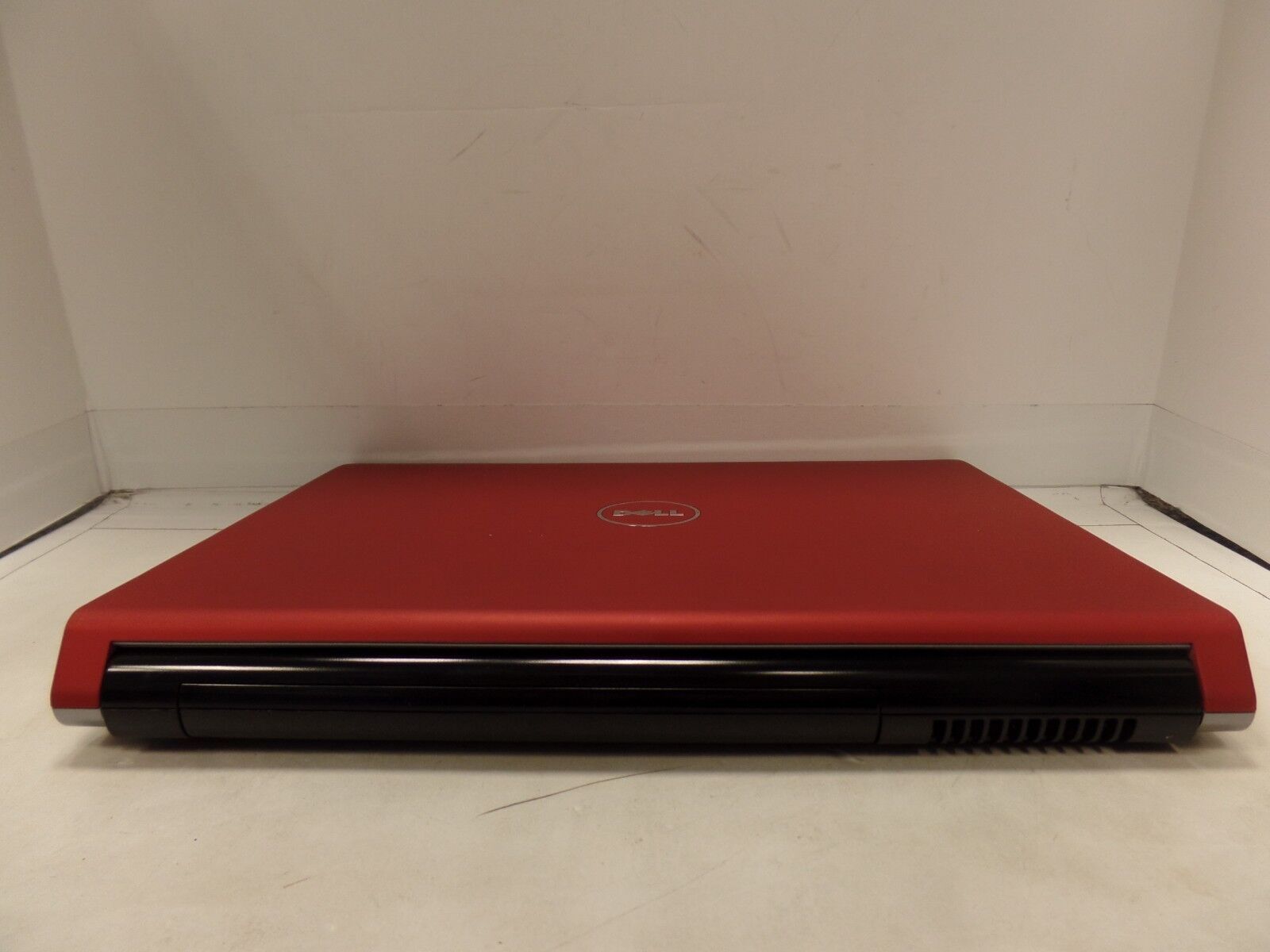 DELL STUDIO 1536 Ruby Red Turion X2 2.2Ghz 2GB 0 HDD IN MINT *AS IS NOT WORKING*