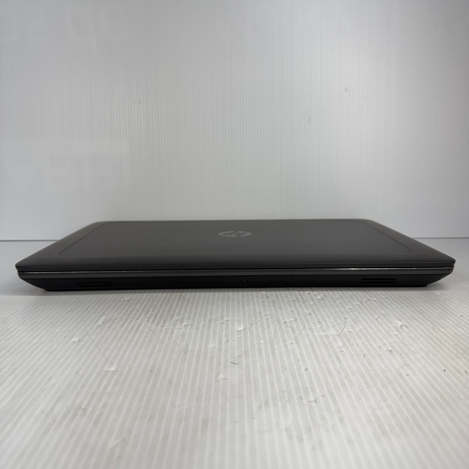 HP ZBook 17 G3 i7-6820HQ 17.3″ Windows 11 Pro Laptop 512GB NVMe SSD 16GB RAM