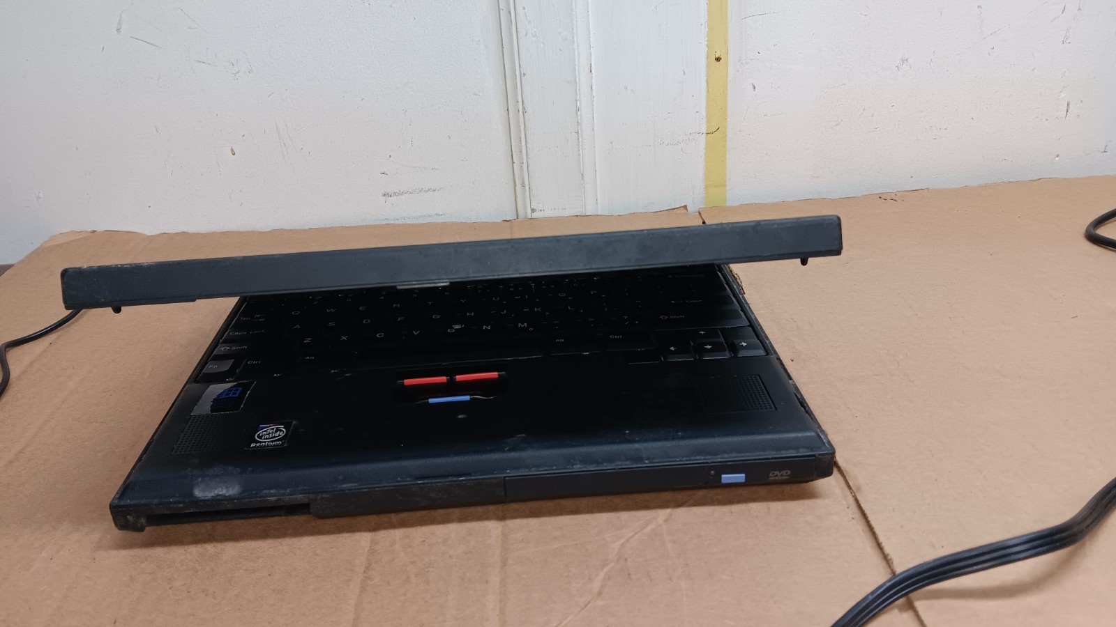 Vintage IBM ThinkPad 600 Laptop Intel Pentium II 13″ LCD Screen IBM TYPE 2645 PR