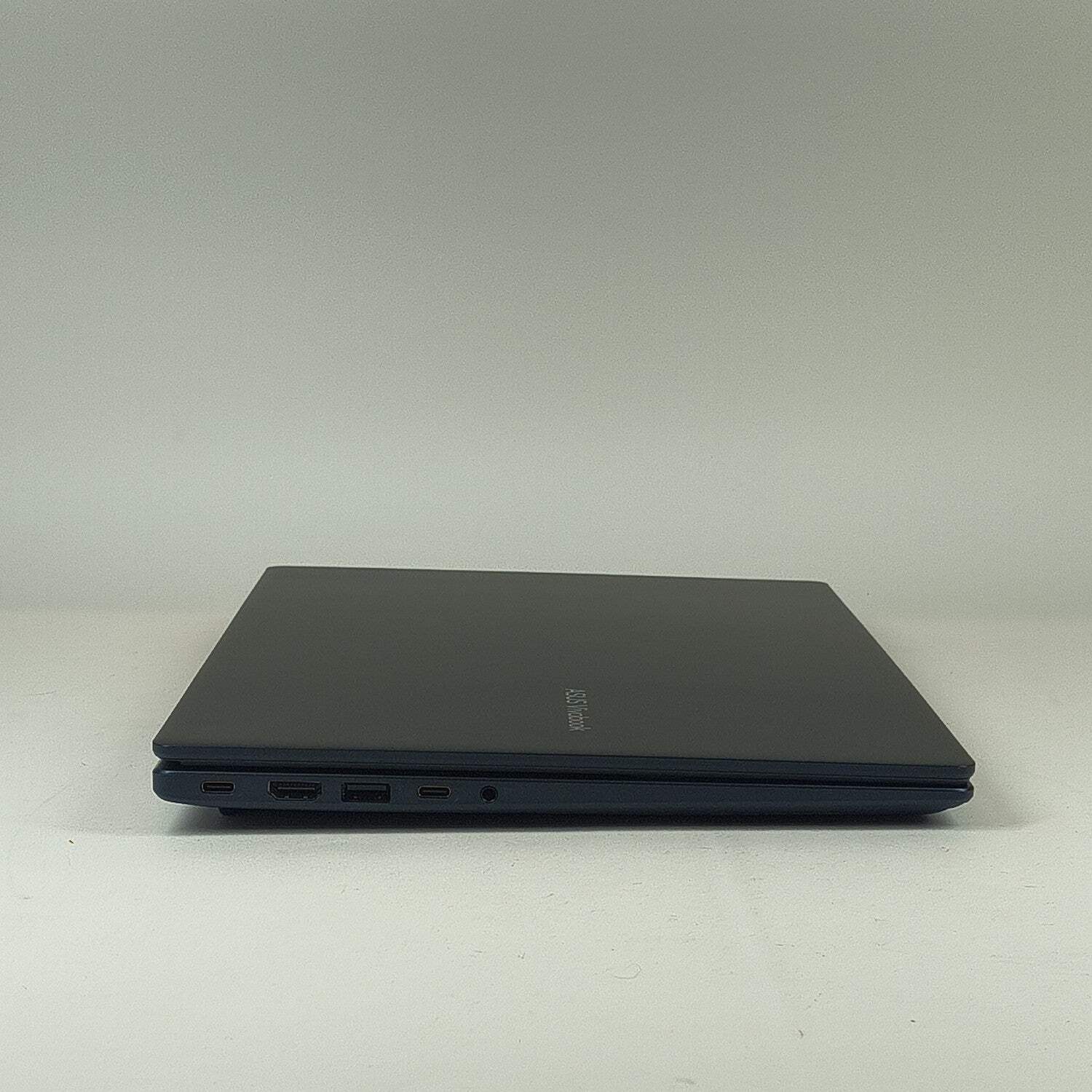 Asus Vivobook 14 X1407Q 14″ Snapdragon X126100 2.9GHz 16GB RAM 512GB SSD