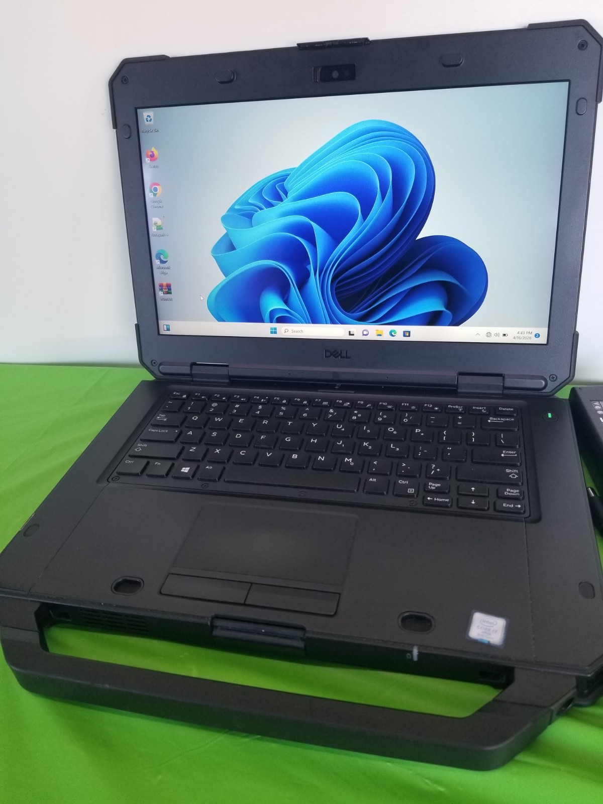DELL LATITUDE RUGGED 5420 i7-8650U 32GB RAM,512 SSD TOUCH, WIN , 1.90 Toughbook