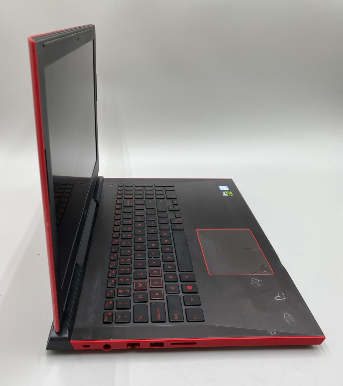 Dell G5 15-5587 15.6″ i7-8750H 2.2GHz 128GB SSD 32GB DDR4 Black/Red Laptop C/SEE