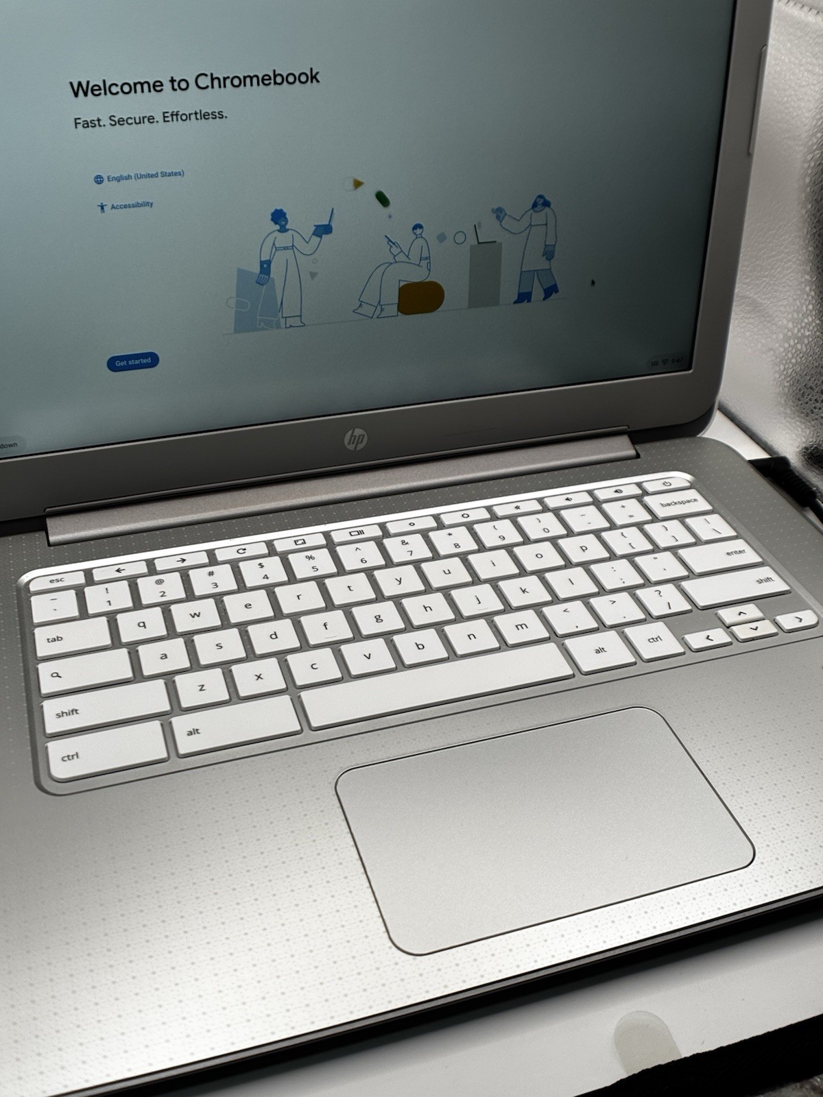 Pre-Owned HP Chromebook 14-a045wm 14″ Inch Display Intel Celeron Processor 4GB