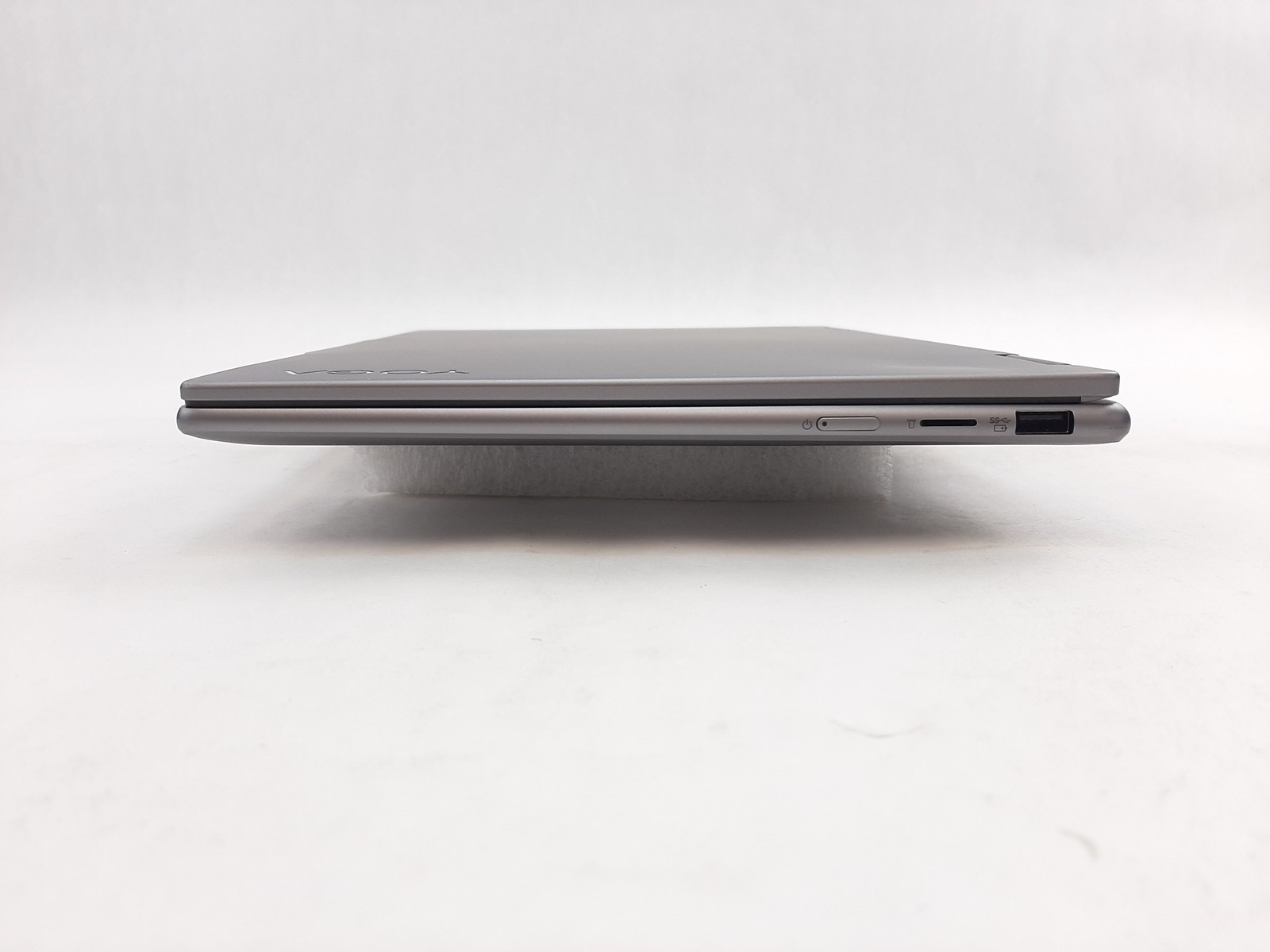Lenovo Yoga 7 Ryzen 5 8640HS 16GB RAM 256GB NVMe White Spot Parts/Repair C3*185