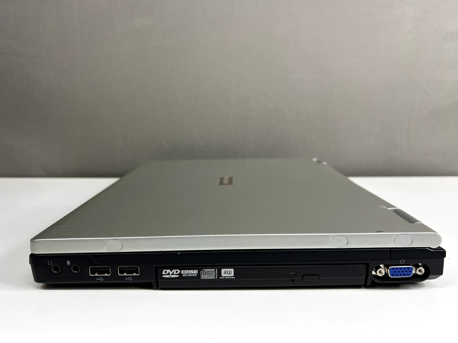 Toshiba Tecra M3 Notebook – Receives Power, No Display/No Boot – No Hard Drive