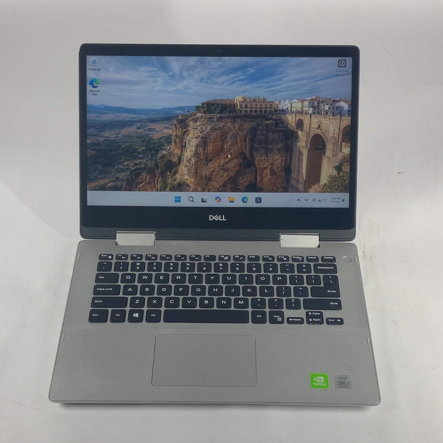 Dell Inspiron 5491 14″ i7-10510U 2.3GHz 8GB RAM 256GB SSD WIN 11