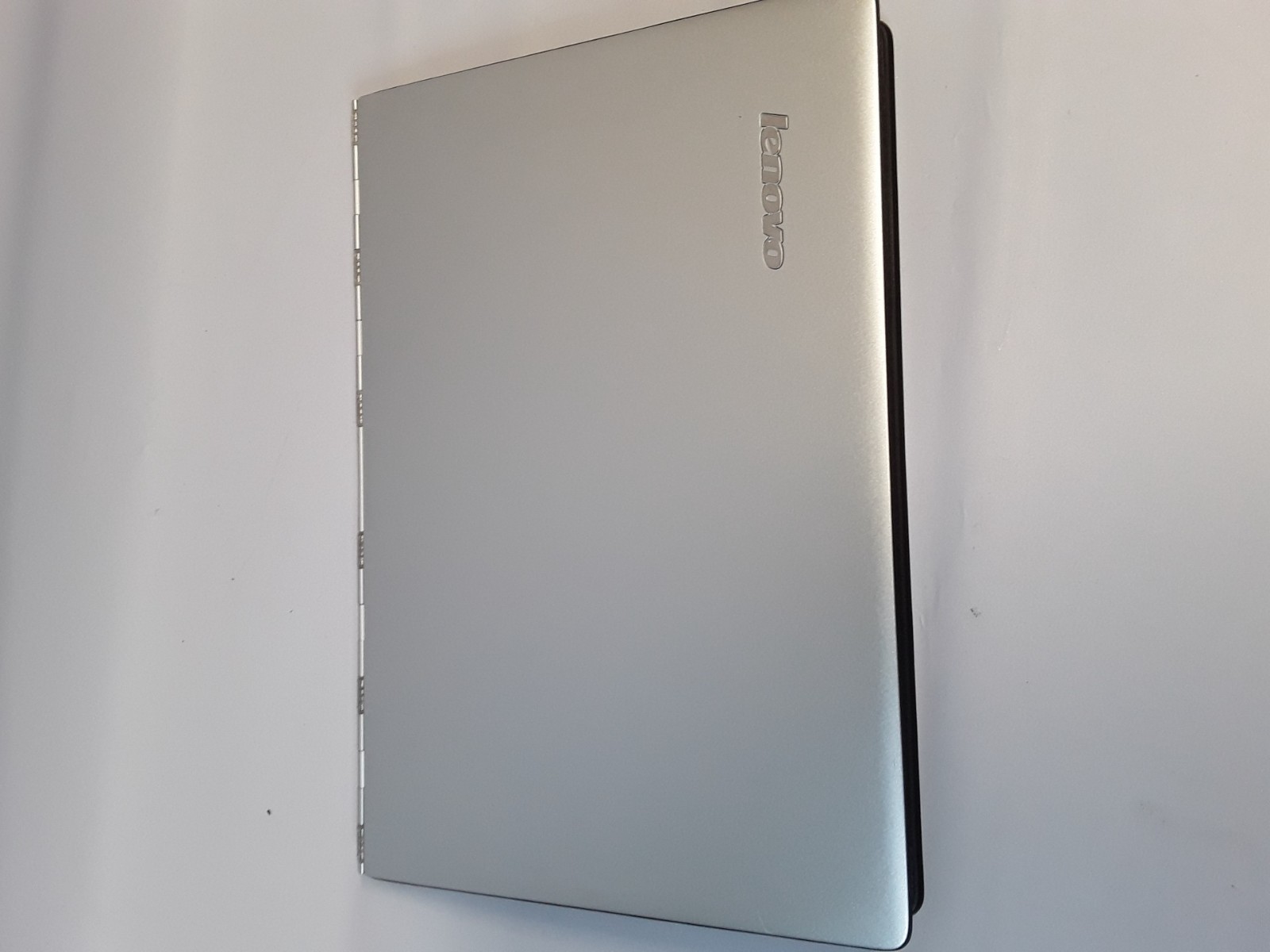 Lenovo Yoga 3 Pro-1370 Touchscreen Intel Core M-5Y71 8GB RAM 512GB SSD W10 Home