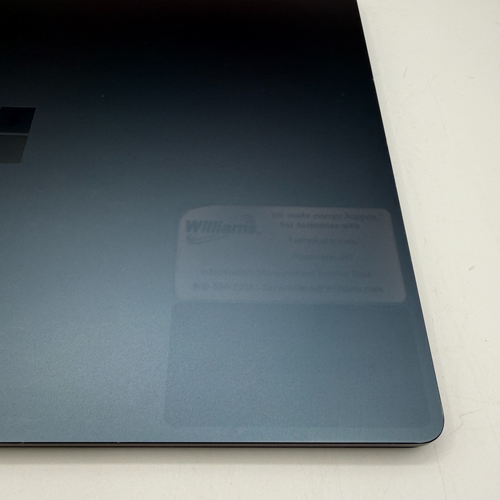 Microsoft Surface Laptop 3 1867 13.5″ i5-1035G7 8GB 256GB SSD Win11 Pro FAIR