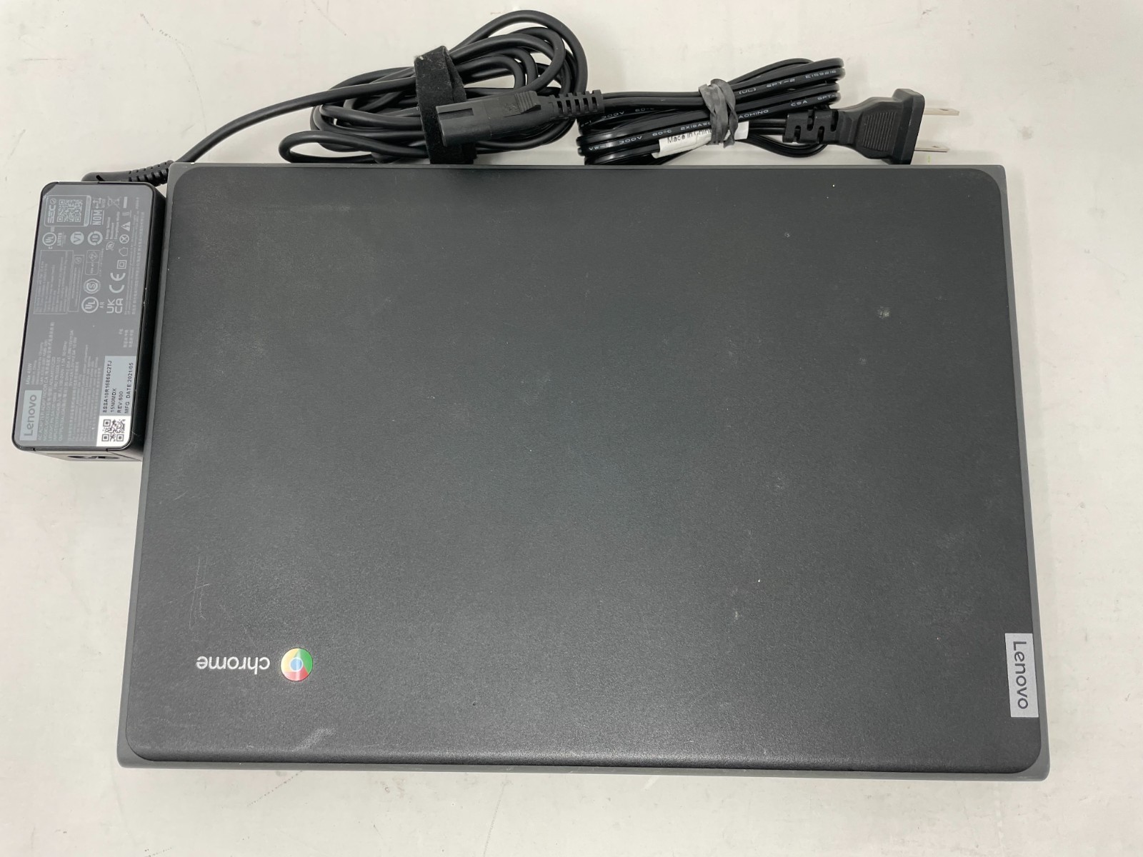 Lenovo Chromebook 100e 2nd Gen 11.6″-4gb-32GB SSD- Black W/Charger