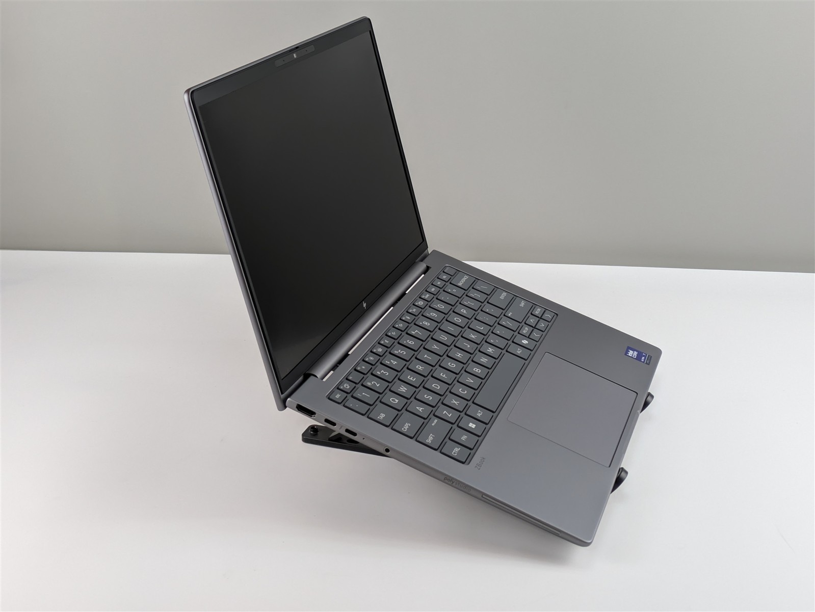 HP ZBook 8 G1i 14″ Intel Ultra 7 265U 16GB RAM 512GB SSD WUXGA W11P (26590)