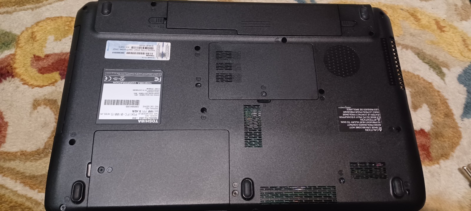 TOSHIBA Satellite Pro 15.6″ Intel Core i3-380M 4GB DDR3 250 GB HDD Windows 10