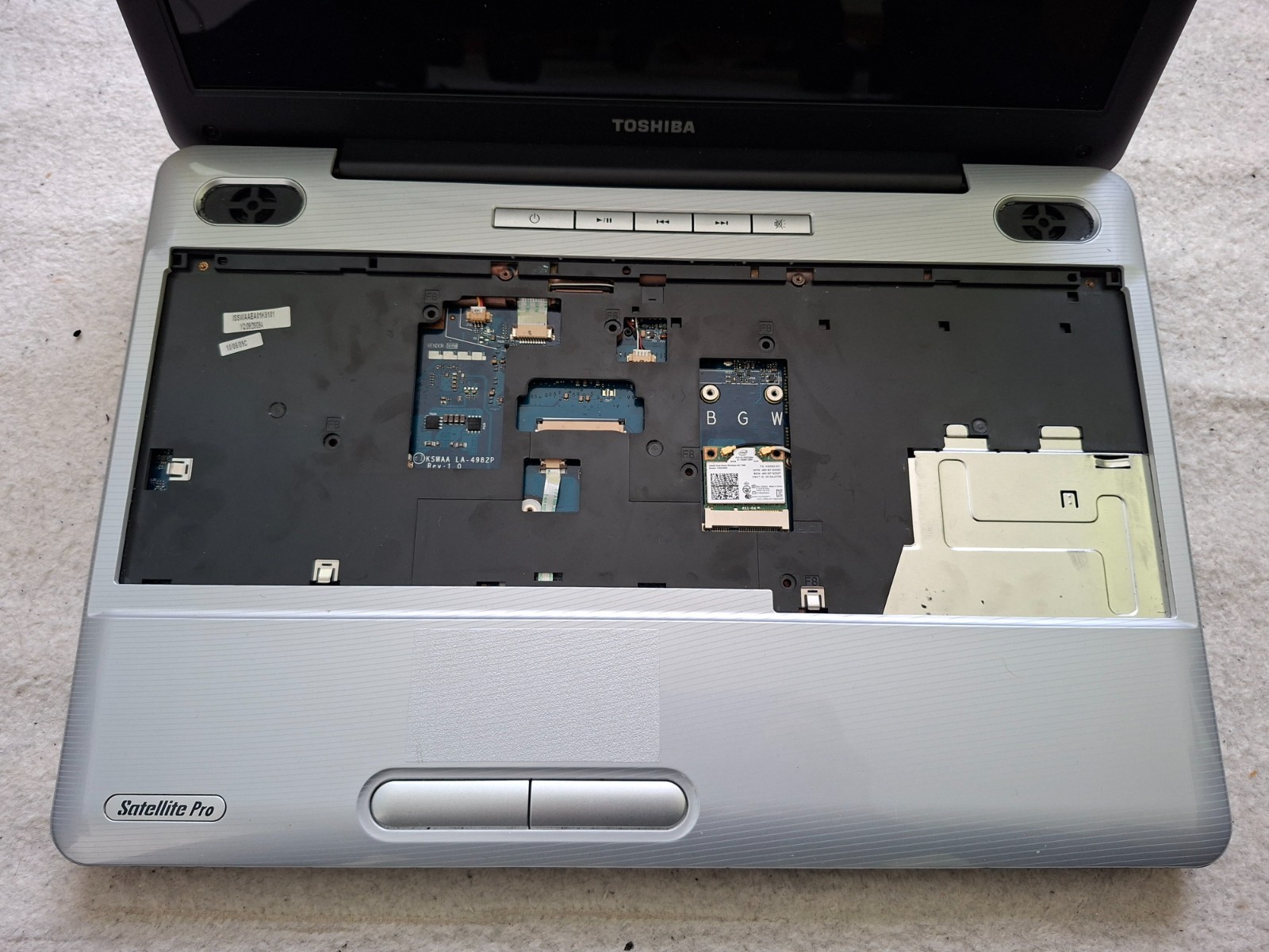 TOSHIBA SATELLITE PRO L500-1VW PSLS1E Laptop 15.6″ 2GB 120GB SSD Windows 7 HDMI