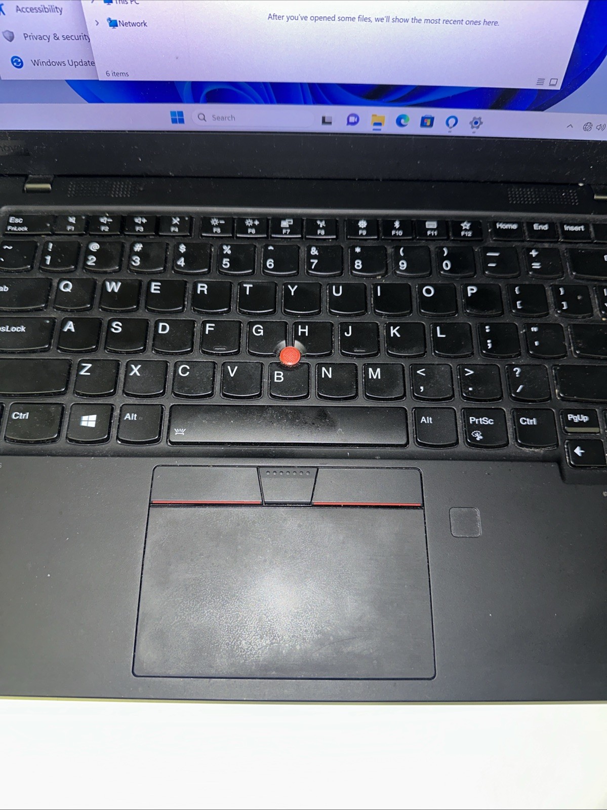 🚀 Lenovo ThinkPad X1 Carbon 7th Gen 14″ i7-8665U 16GB RAM 512GB SSD